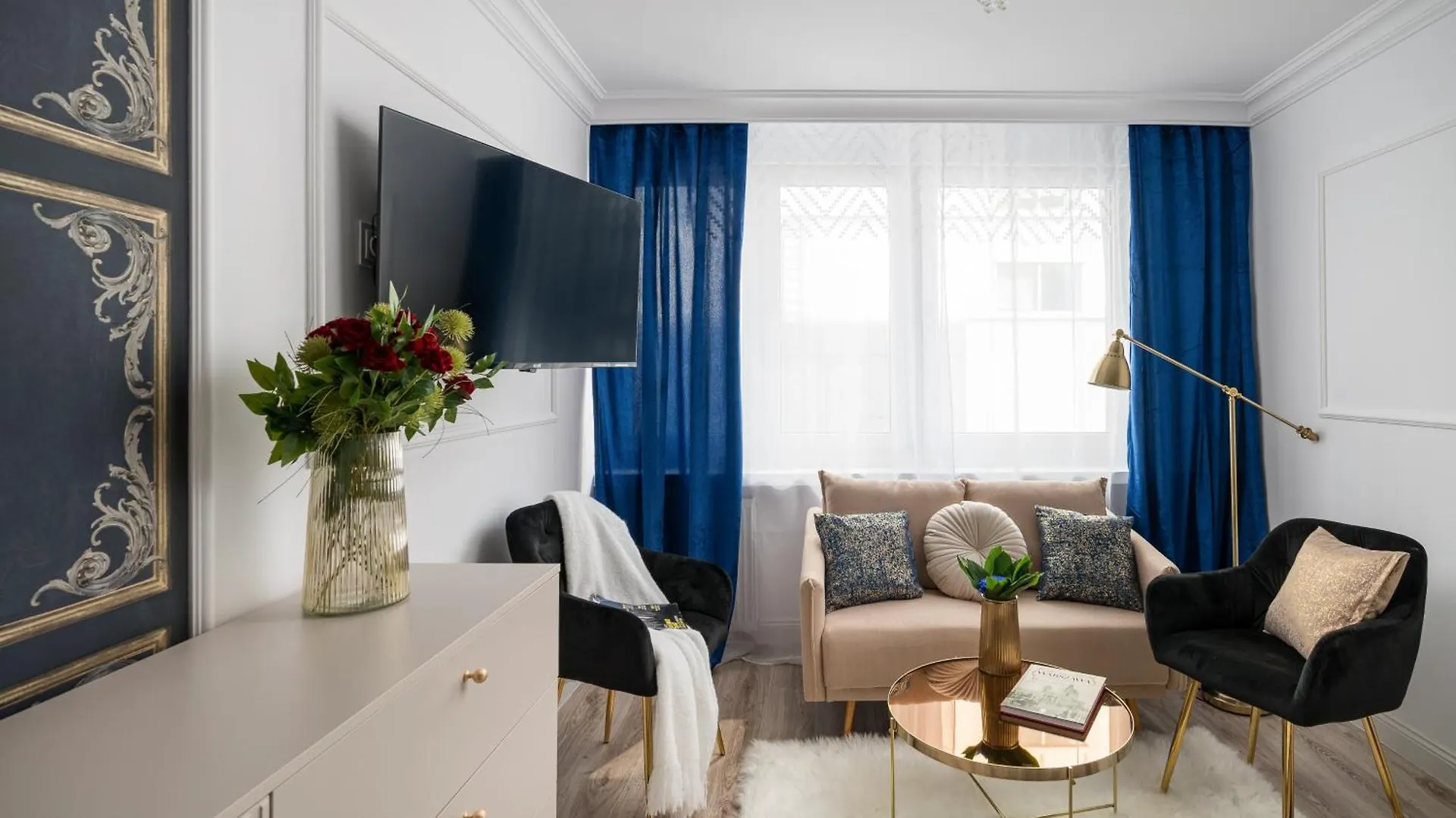 Apartment Stunning 2-Br Apartament Palace In The Window, Air-Conditioning 500M To Central Station Warsaw